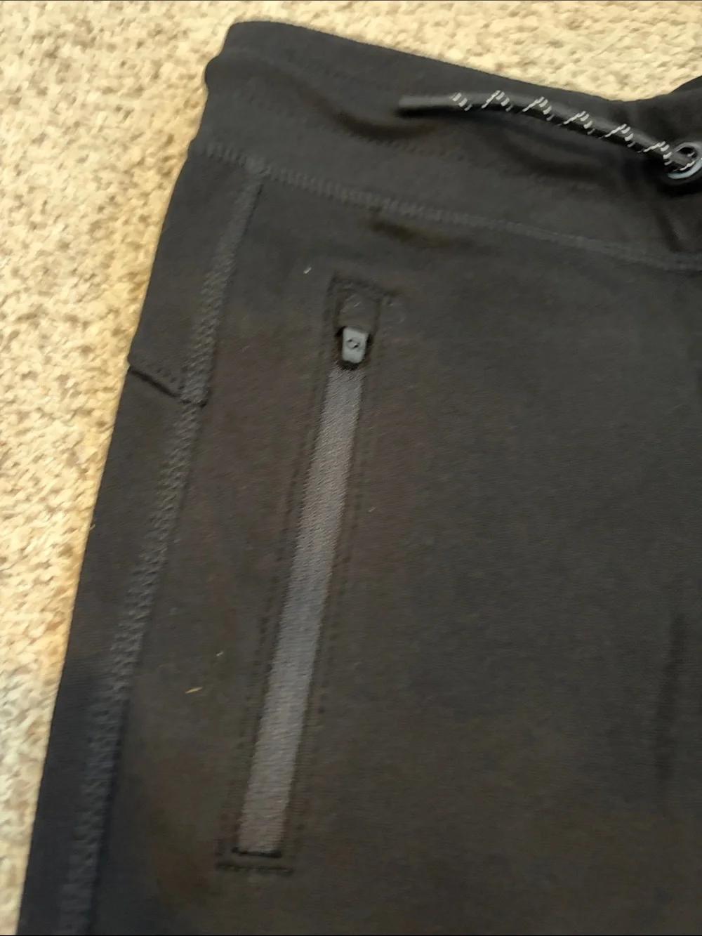 NWT GAP Kids Black Tech Jogger, 8